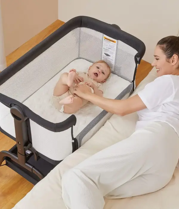 BabyBond 3-in-1 Bassinet - Bedside Sleeper, Crib & Diaper Table